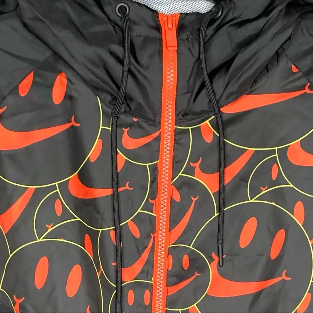 🌼SALE🌼 Nike 2XL XXL Go The Extra Smile Windbreaker Anorak Jacket DQ3526 010 - Picture 4 of 16